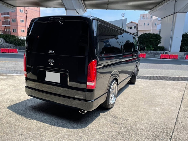 ハイエースバンのHIACE・ハイエース カスタム・ハイエースパーツ・CRS ESSEX・ハイエースに関するカスタム事例の投稿画像4枚目