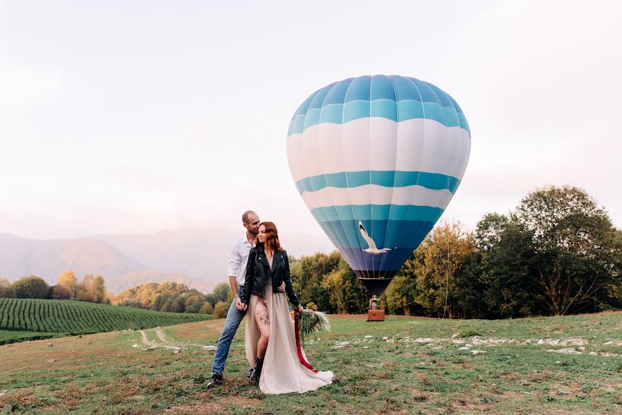 Fotógrafo de casamento Irina Kireeva (kirieshka). Foto de 17 de outubro 2018