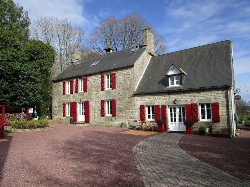 Vente maison 12 pièces 220 m² à Saint-Clément-Rancoudray (50140), 449 000 €