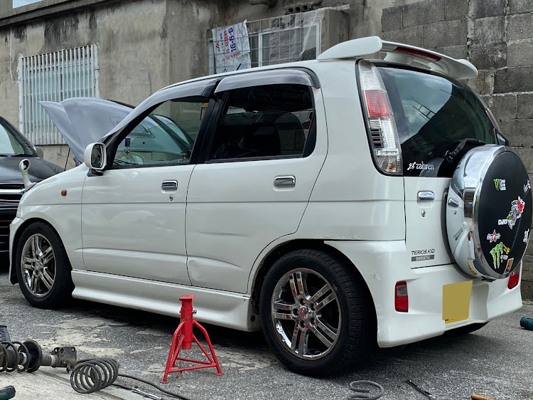 車種テリオスキッドテリオスキッド　車高調