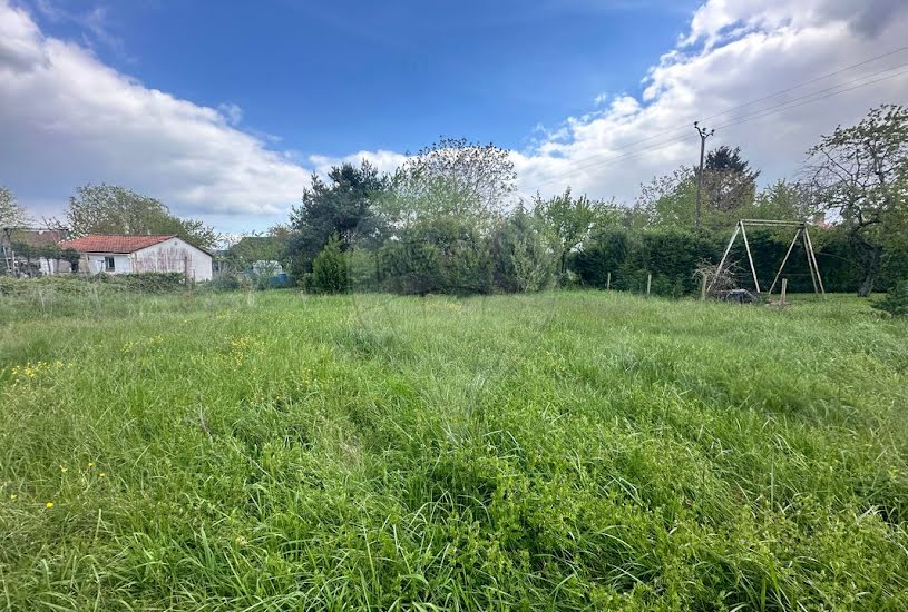  Vente Terrain à bâtir - 800m² à Traînou (45470) 