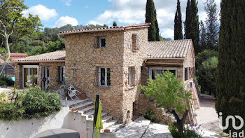 maison à Bagnols-en-Forêt (83)