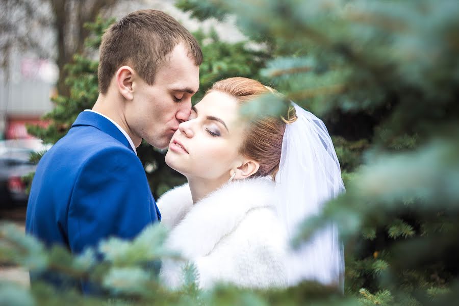 Wedding photographer Yula Gurzhos (julaphoto). Photo of 23 January 2017