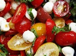 Tomato Basil Mozzarella Salad was pinched from <a href="http://savorysweetlife.com/2011/08/tomato-basil-mozzarella-salad/" target="_blank">savorysweetlife.com.</a>