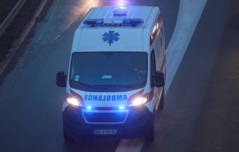 Vozač hitne pomoći iz Kragujevca sprečio mladića da skoči sa mosta