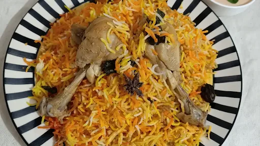 Lucknowi Chicken Biryani And Hyderabadi Chicken Biryani