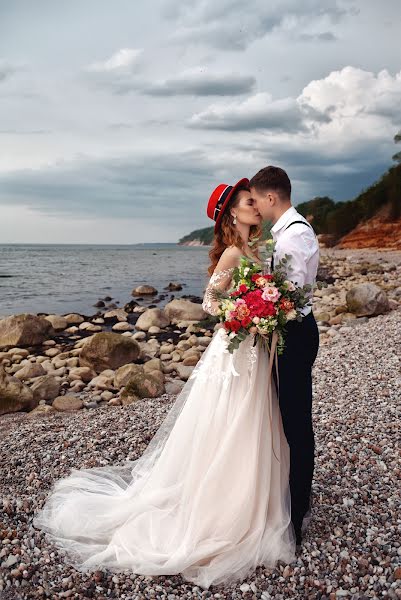 Wedding photographer Irina Grugulis (photogrugulis). Photo of 13 June 2019