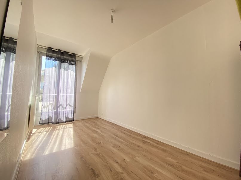 Vente appartement 5 pièces 76.97 m² à Saumur (49400), 131 000 €