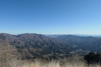 奥に白山