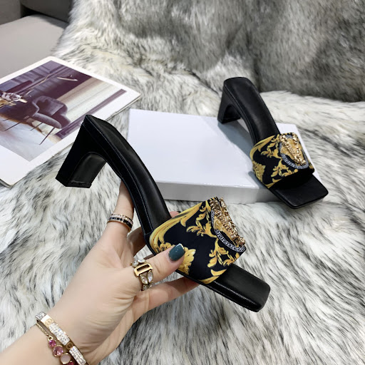 Title 6, Cowhide pattern high-heeled fashionable slipper...