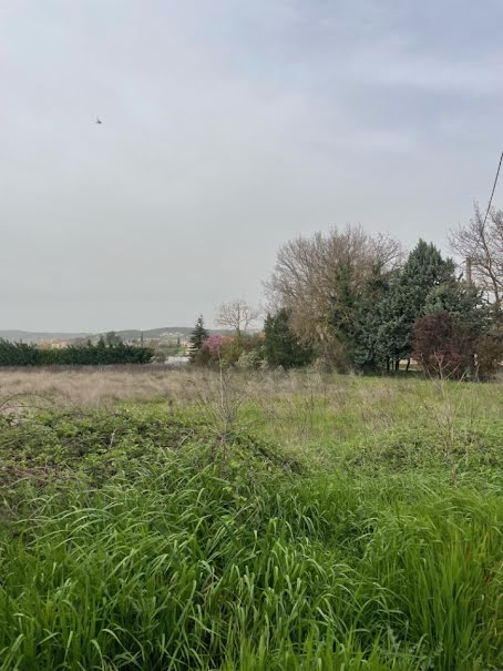 Vente terrain  715 m² à Gardanne (13120), 295 000 €