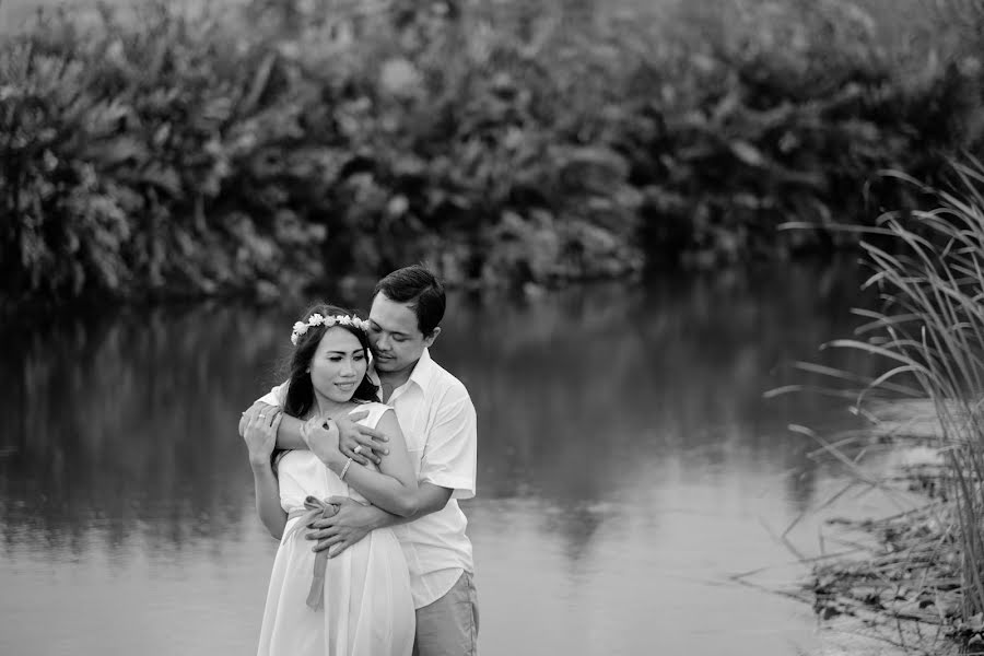 Fotógrafo de casamento Ketut Sutawan (sutawan). Foto de 21 de junho 2020