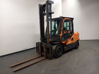 Picture of a DOOSAN D50C-5