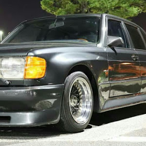 Sクラスセダン W126