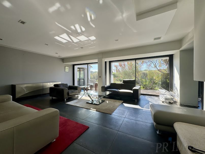 Vente maison 5 pièces 164 m² à Saint-raphael (83700), 1 095 000 €