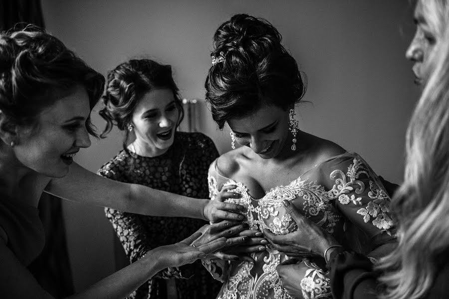 Wedding photographer Anna Lavrenteva (annetalav). Photo of 1 March 2018