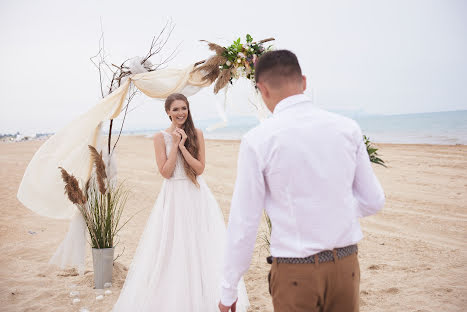 Fotógrafo de bodas Vladimir Sereda (vovik26rus). Foto del 8 de abril 2020