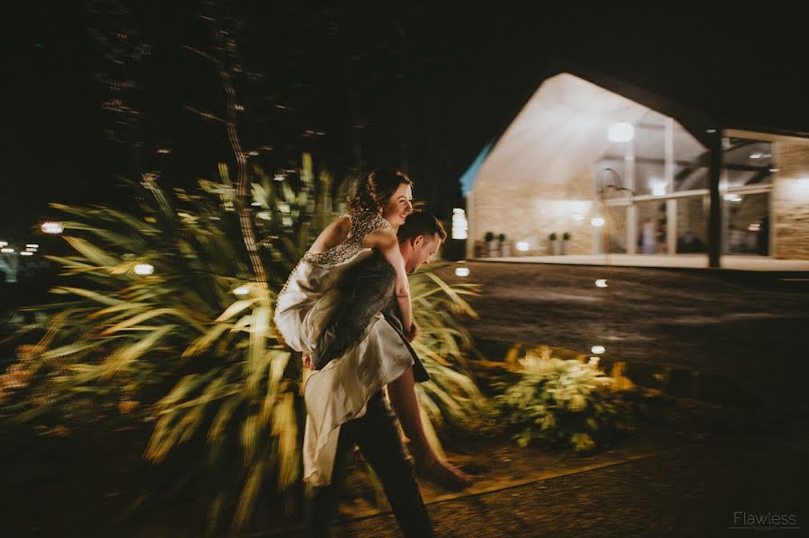 Fotógrafo de bodas James Revitt (flawlessphoto). Foto del 2 de julio 2019