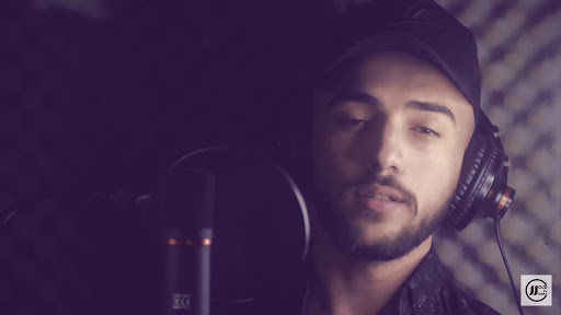 أنا لما بحب بحن بجن - أمجد جمعة - بدون نت 2020