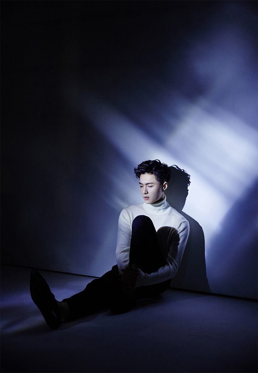 Newly released photo teaser of EXO's Lay for mini album, "Lose Control" / Image Source: SM Entertainment