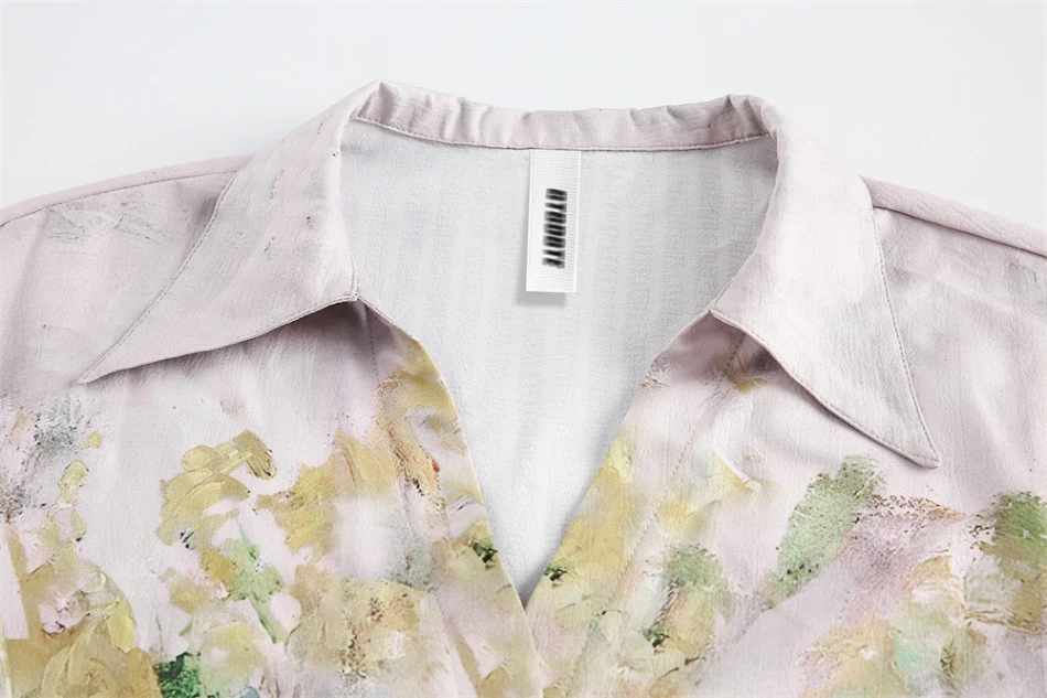 Fashion Art Oil Painting Style Printed Shirt for Men, a unique and eye-catching design, perfect for a stylish and modern
