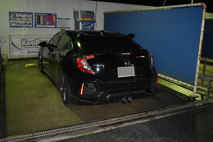 シビックのフォロー、いいね、コメントよろしくお願いします！・小さい秋見つけた・洗車・あさイチ洗車・早起きは三文の得に関するカスタム事例の投稿画像1枚目