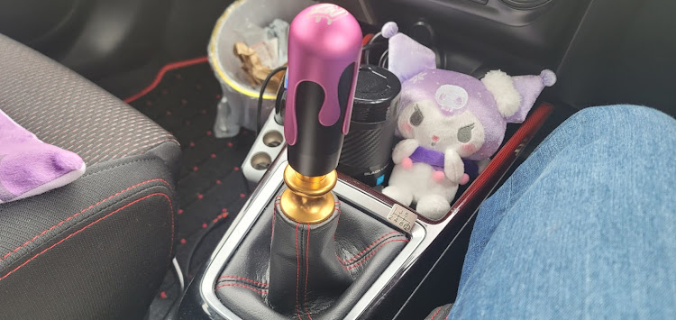スイフトスポーツのzc33s・シフトノブ・Likewise・liloozy・スイスポに関するカスタム事例の投稿画像1枚目
