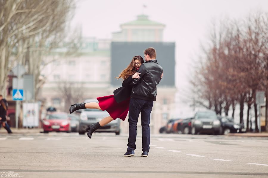 Wedding photographer Artem Goncharov (odinmig). Photo of 31 March 2016