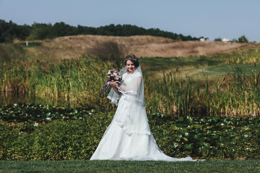 Wedding photographer Olga Kuksa (kuksa). Photo of 11 December 2018