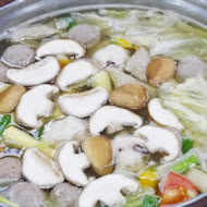 助仔牛肉湯