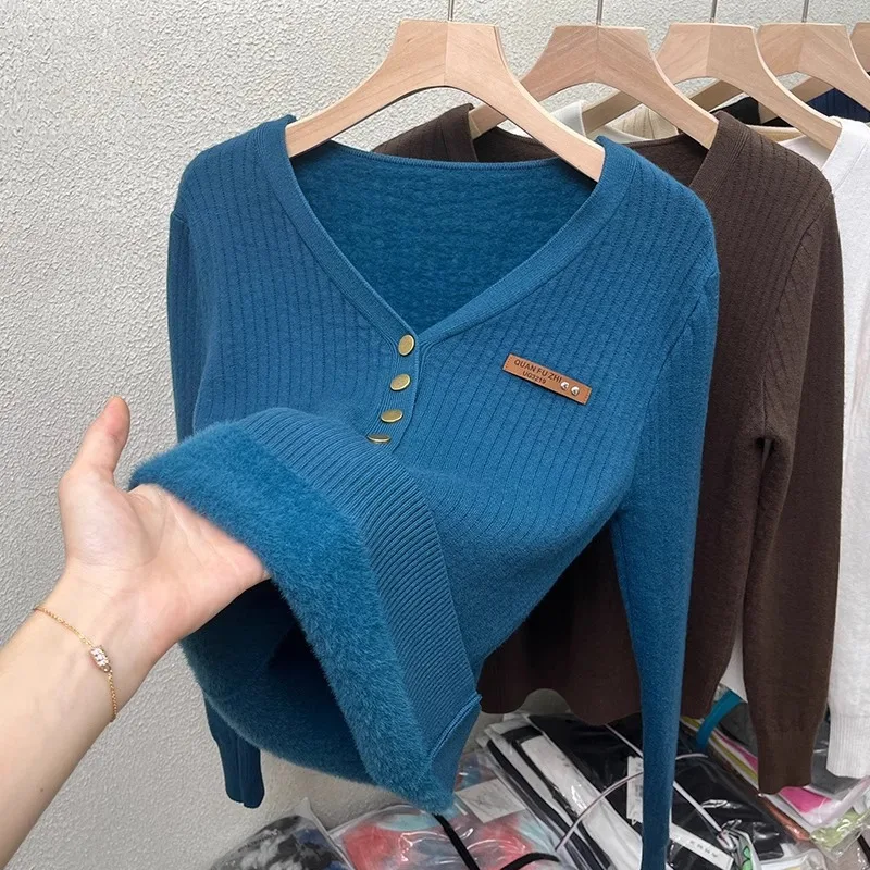 Title 2, Womens Solid Color Knitted Bottoming Sweater