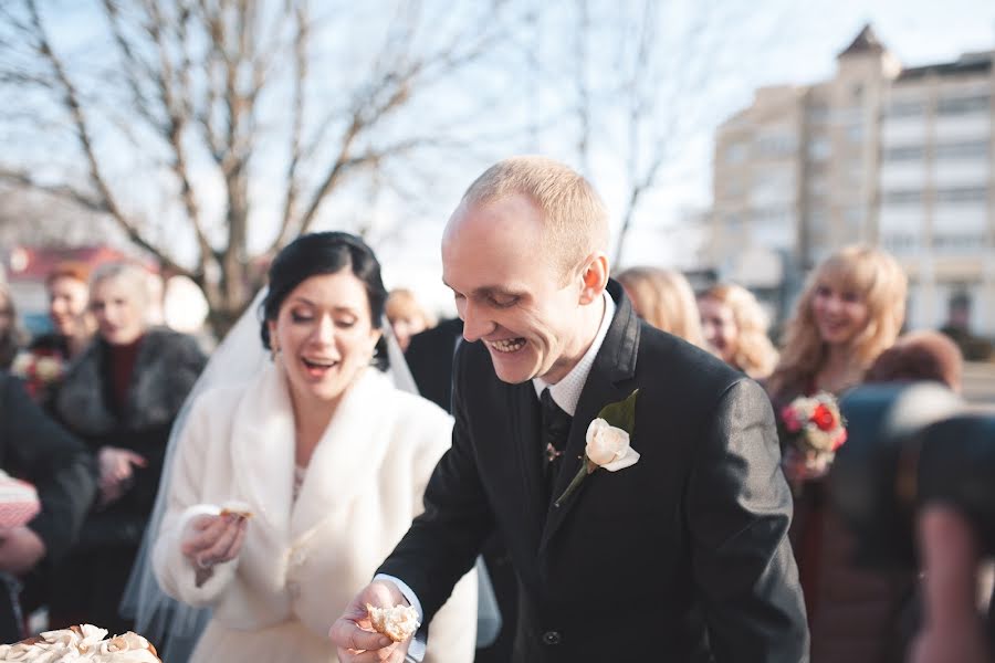 結婚式の写真家Mikhail Sidorovich (mihas10)。2014 3月23日の写真