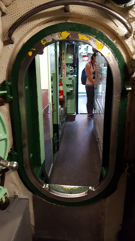 submarine