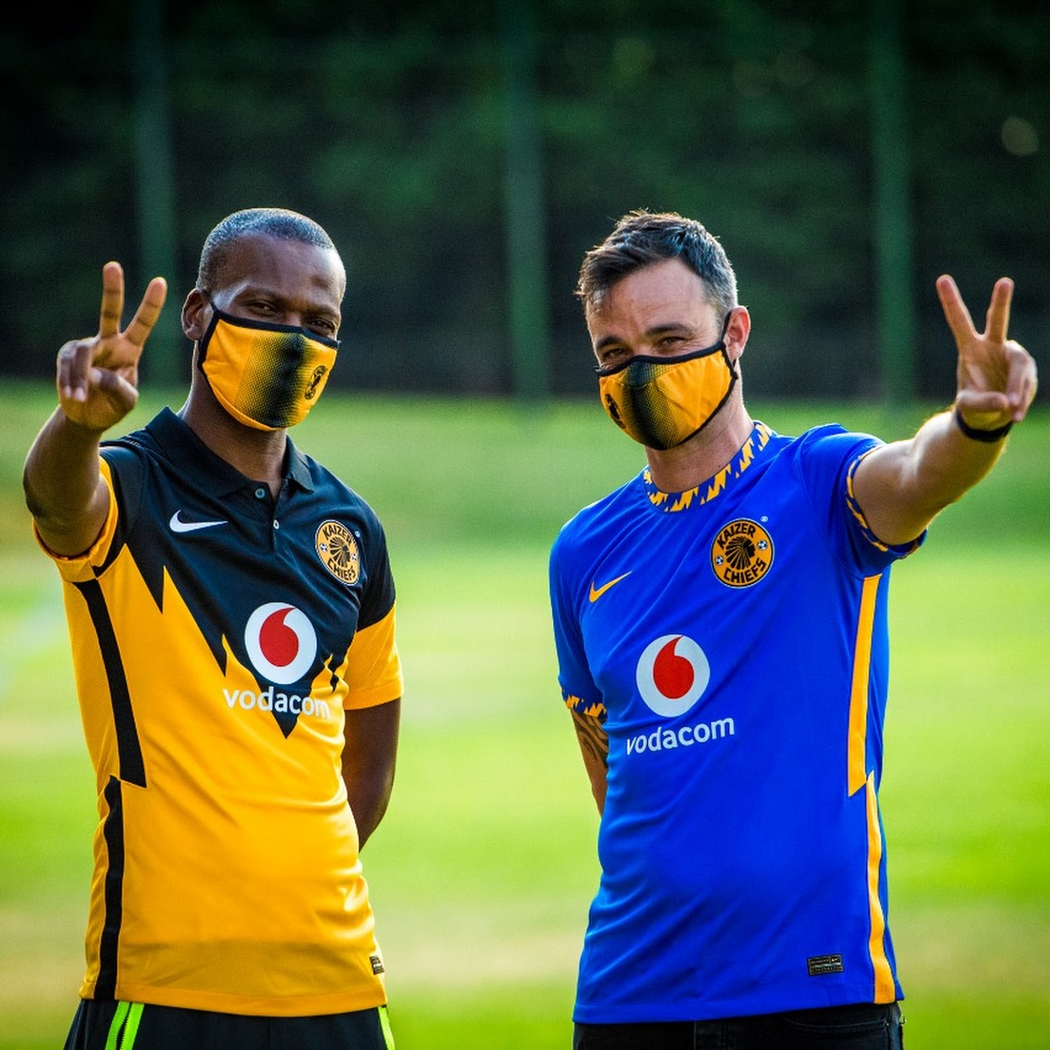 barcelona kaizer chiefs new jersey 2020 21