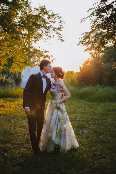 Fotógrafo de casamento Anastasiya Ulyanova (nyli). Foto de 1 de julho 2015