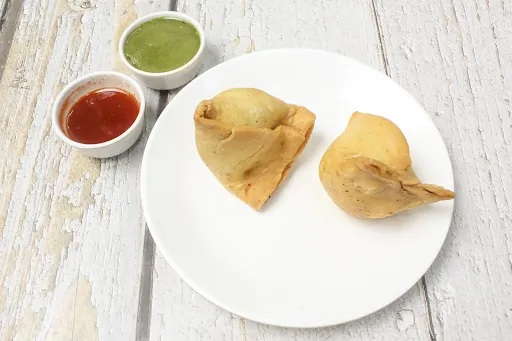 Aloo Samosa [1 Piece]