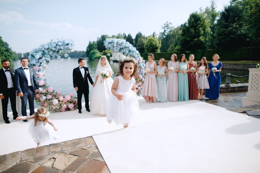 Fotograful de nuntă Nikolay Abramov (wedding). Fotografia din 17 iulie 2019