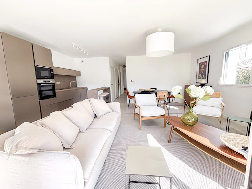 Apartment with terrace 1