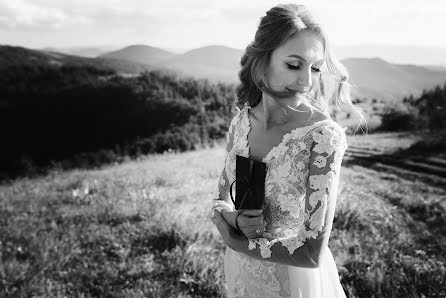 Wedding photographer Volodimir Kovalishin (nla6ep). Photo of 23 September 2020