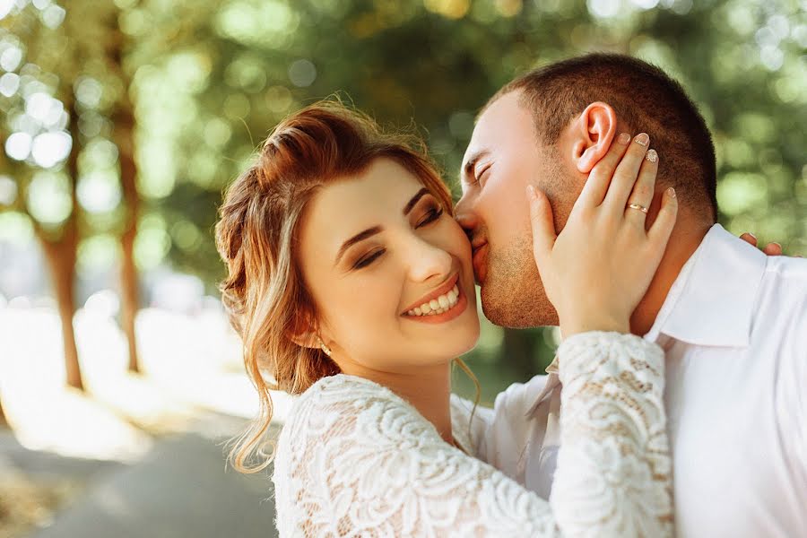 Wedding photographer Darya Lugovaya (lugovaya). Photo of 13 January 2018