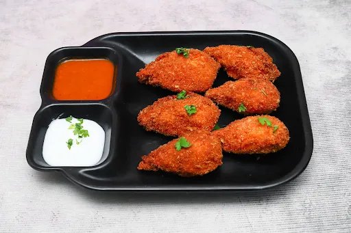 Chicken Kurkure Momos [8 Pieces]