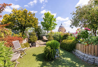 Apartment with terrace 11