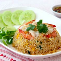 R2. Khao Pad Goong (Shrimp Fried Rice)