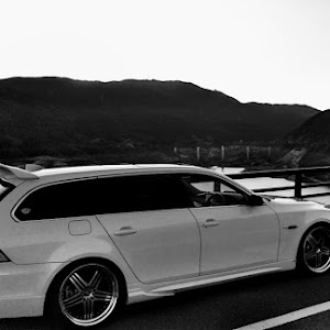 5シリーズ 550i