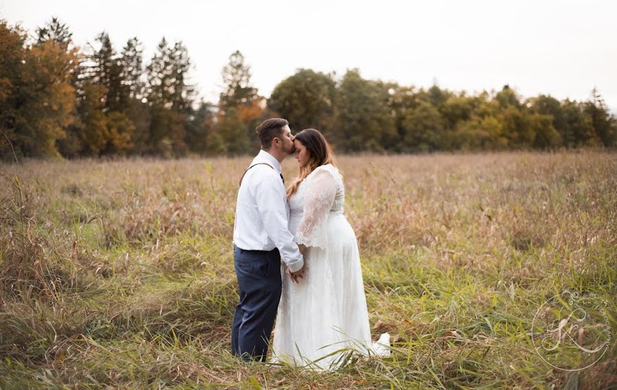 Fotografo di matrimoni Karlie Cappuccilli (karliecappuccill). Foto del 10 marzo 2020