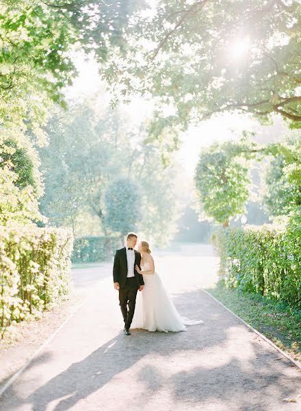 Photographe de mariage Anton Kicker (kicker). Photo du 14 mars 2019