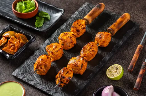 Sunehre Soya Achari Kebab (16 Pcs)