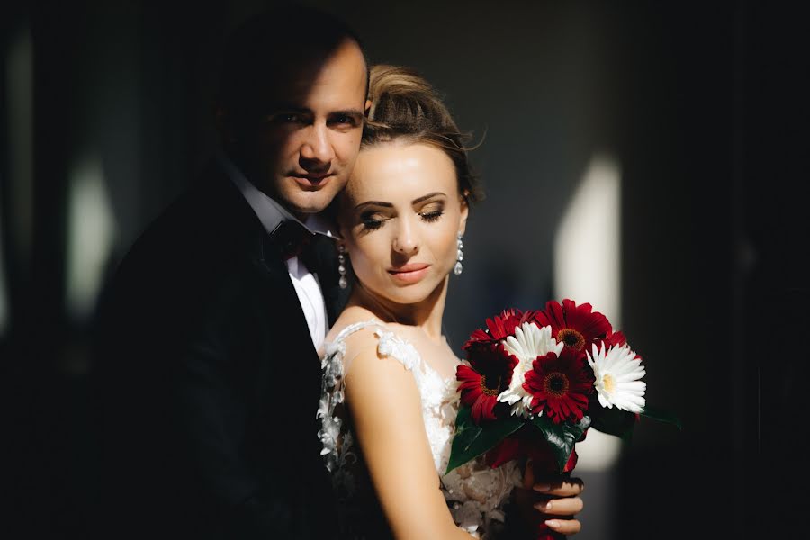 Весільний фотограф Виталик Гандрабур (ferrerov). Фотографія від 15 квітня 2019