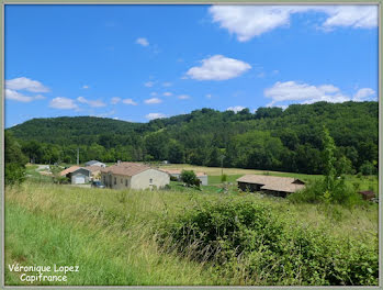 terrain à Saint-Hilaire-de-Lusignan (47)