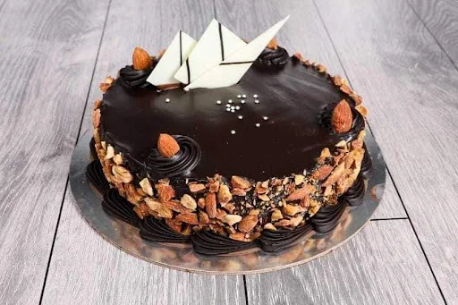 Eggless Chocolate Almond Cake